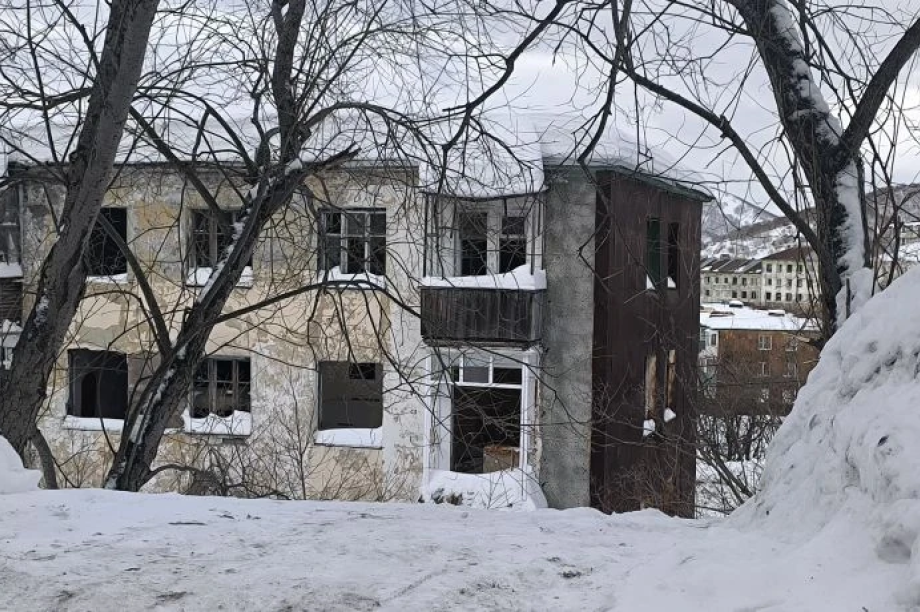 На Рябиковской в Петропавловске-Камчатском снесли многоквартирный дом . . Фотография 4